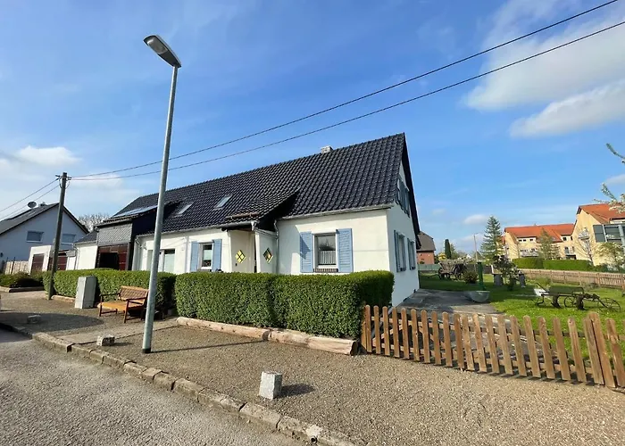 An Der Saale Πανσιόν 3*